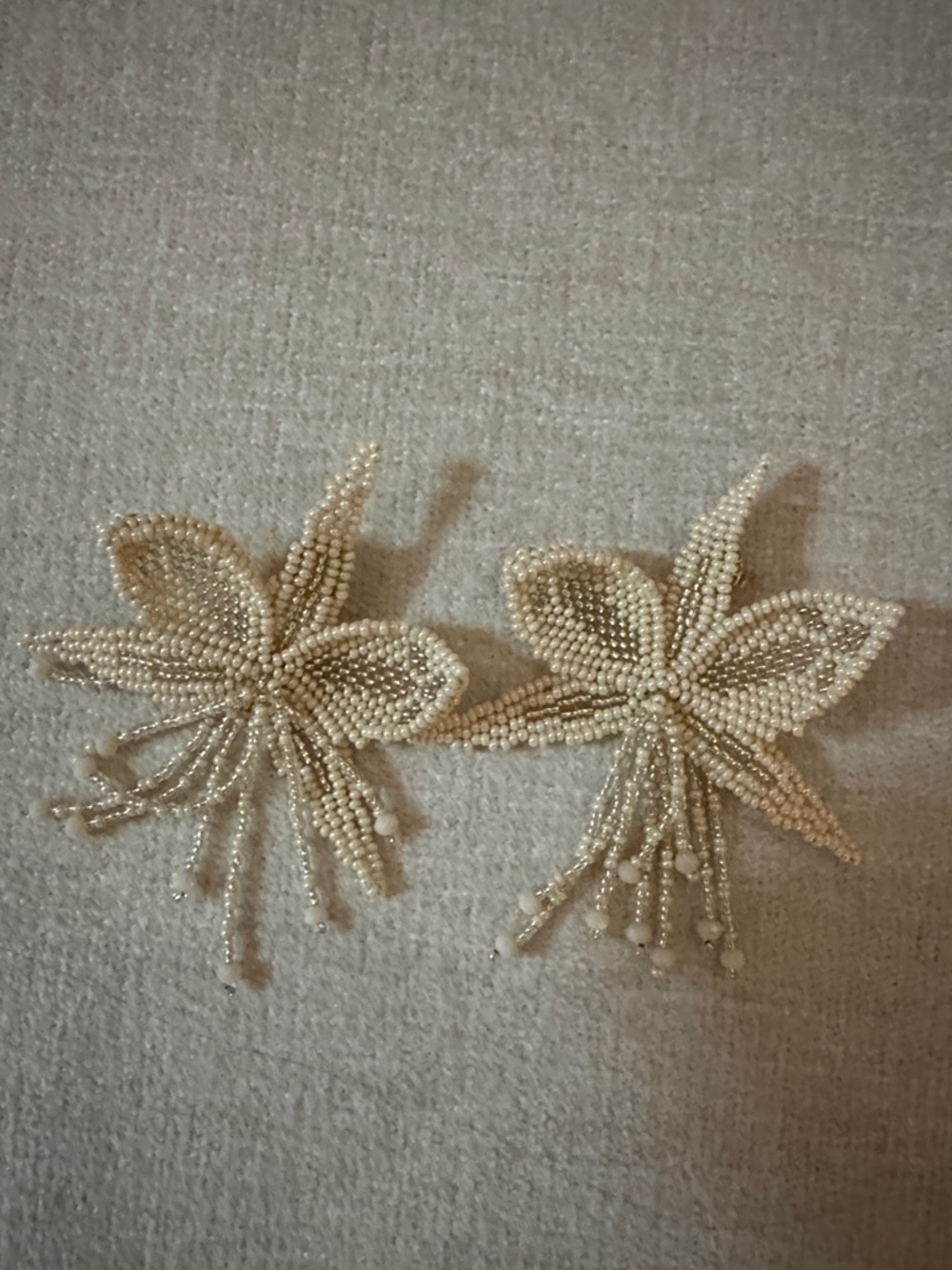Beaded Floral Appliqué Pair in Ivory